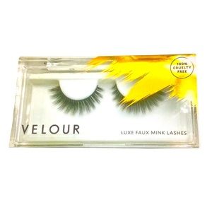 BNIB Velour Lashes